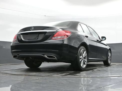 Used 2018 Mercedes-Benz C 300 4MATIC Sedan image 40