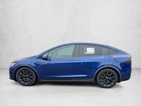 Used 2022 Tesla Model X image 8