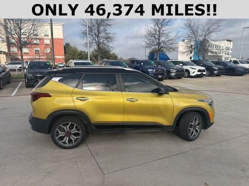 Used 2021 Kia Seltos SX image 2