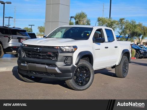 New 2026 Chevrolet Colorado Trail Boss AWD/4WD image 1