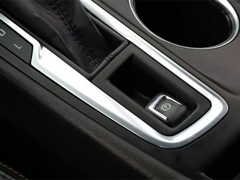 Used 2020 Chevrolet Equinox Premier image 13