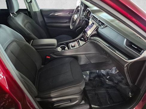 Used 2021 Jeep Grand Cherokee L Laredo w/ Luxury Tech Group I RWD image 22