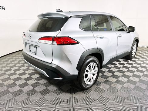Certified 2024 Toyota Corolla Cross L image 3