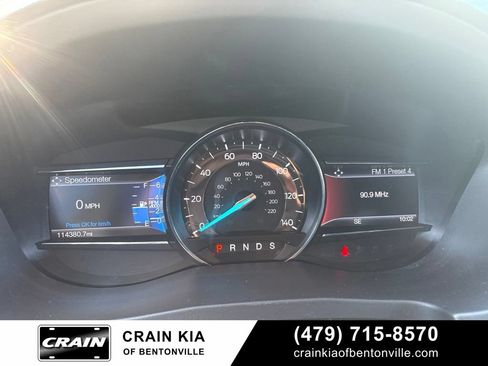 Used 2017 Ford Explorer XLT w/ Equipment Group 202A AWD/4WD image 24