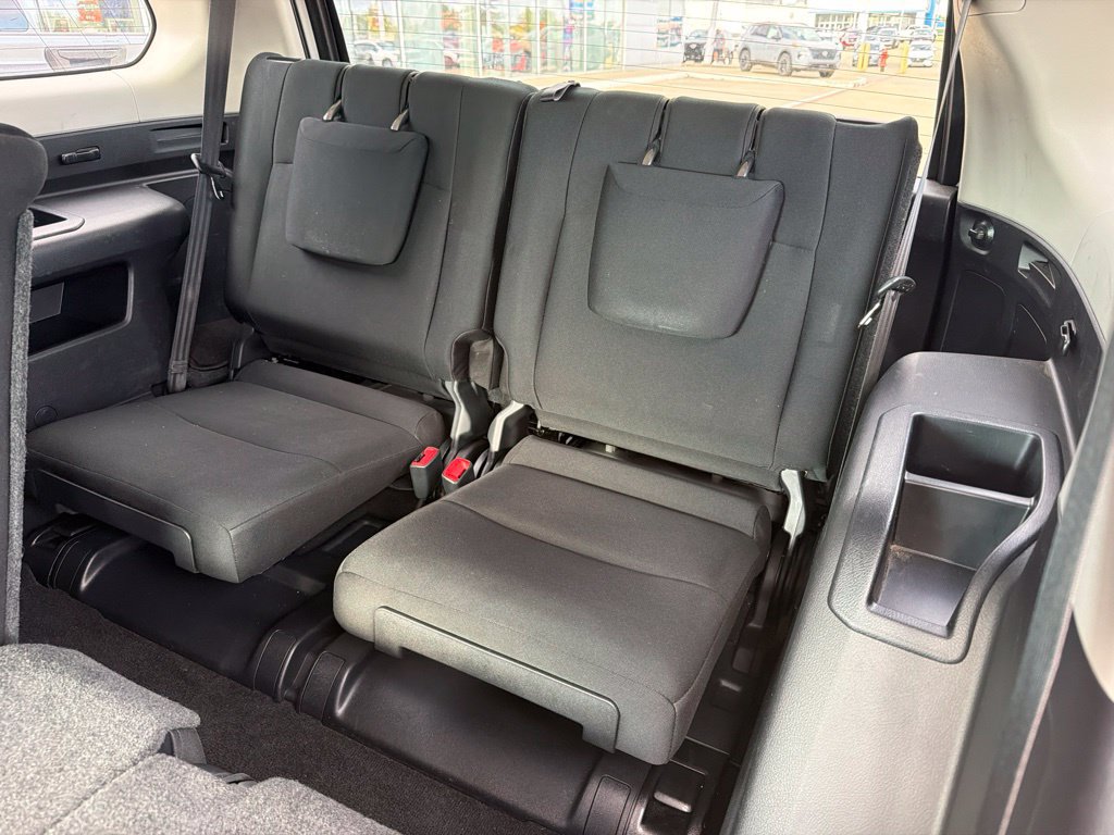 Used 2017 Toyota 4Runner SR5 AWD/4WD image 17