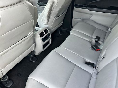 Certified 2022 Honda Pilot Special Edition image 11