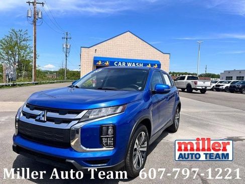 Used 2024 Mitsubishi Outlander Sport SE AWD/4WD image 1