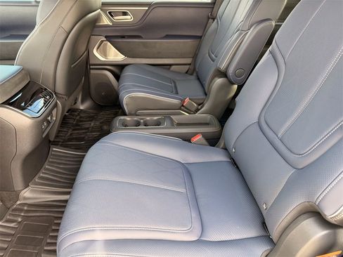 New 2026 INFINITI QX80 4WD image 24