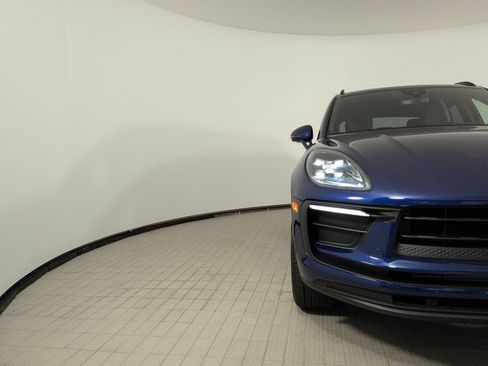 New 2026 Porsche Macan AWD/4WD image 12