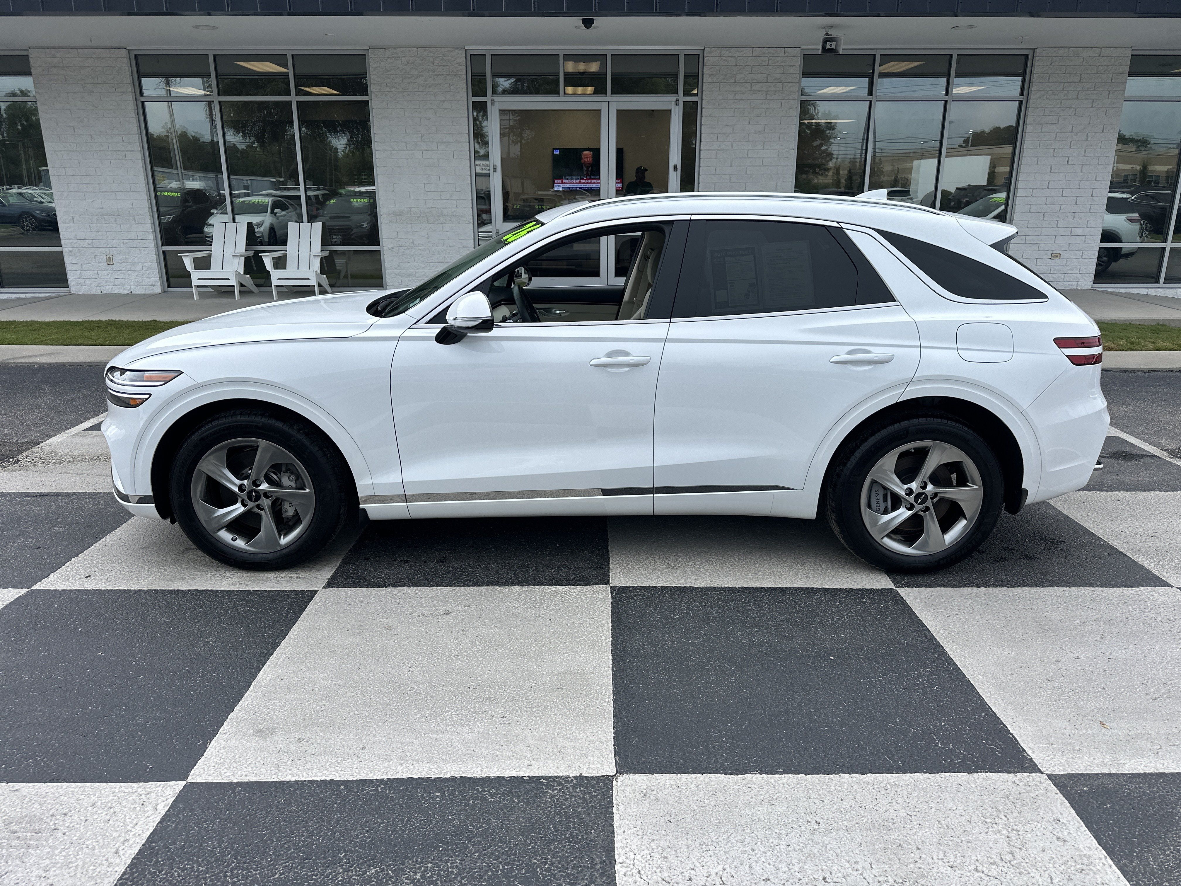 Used 2026 Genesis GV70 2.5T Select AWD/4WD image 1