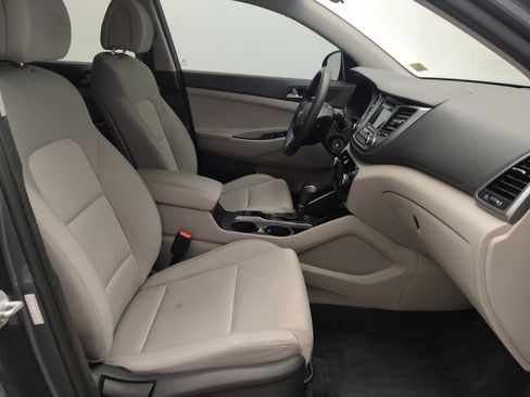 Used 2018 Hyundai Tucson SE AWD/4WD image 21