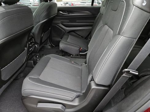 New 2026 Jeep Grand Cherokee L 2WD image 29