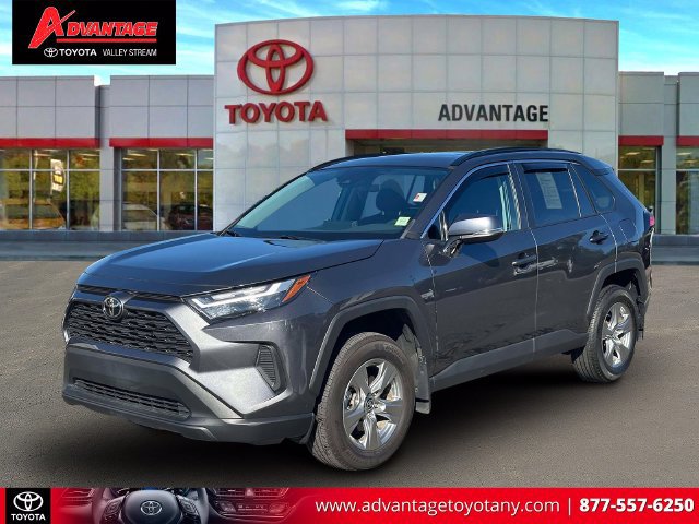 Certified 2023 Toyota RAV4 XLE w/ Convenience Package AWD/4WD image 4