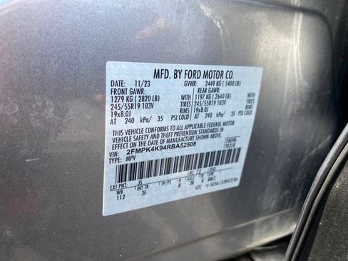 Used 2024 Ford Edge Titanium AWD/4WD image 30