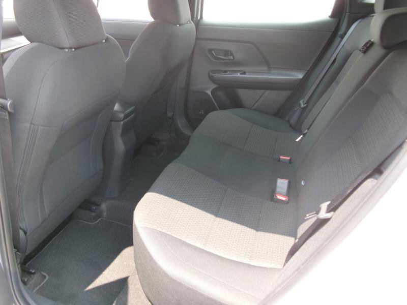 Used 2025 Nissan Kicks S FWD image 9
