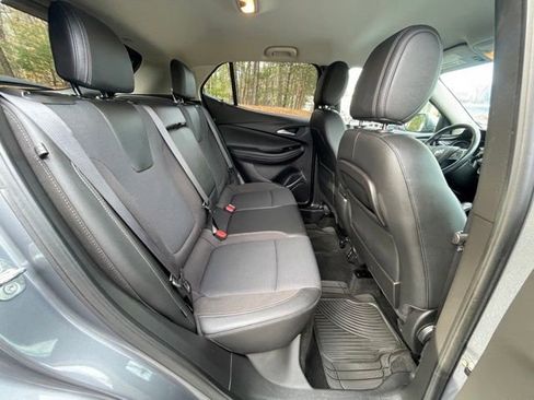 Used 2020 Buick Encore GX Select w/ Sport Touring Package image 23