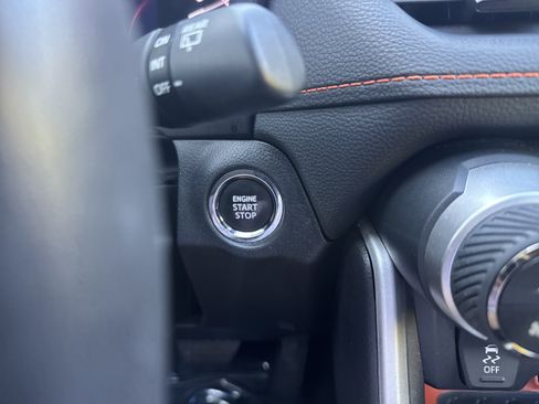 Used 2024 Toyota RAV4 Adventure AWD/4WD image 2