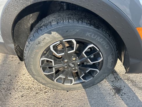 Used 2022 Hyundai Santa Cruz SEL image 11