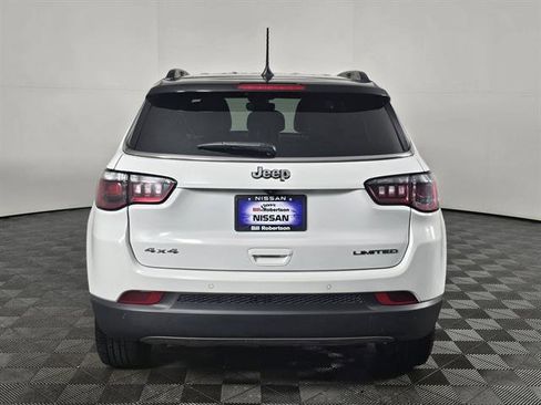 Used 2024 Jeep Compass Limited image 5