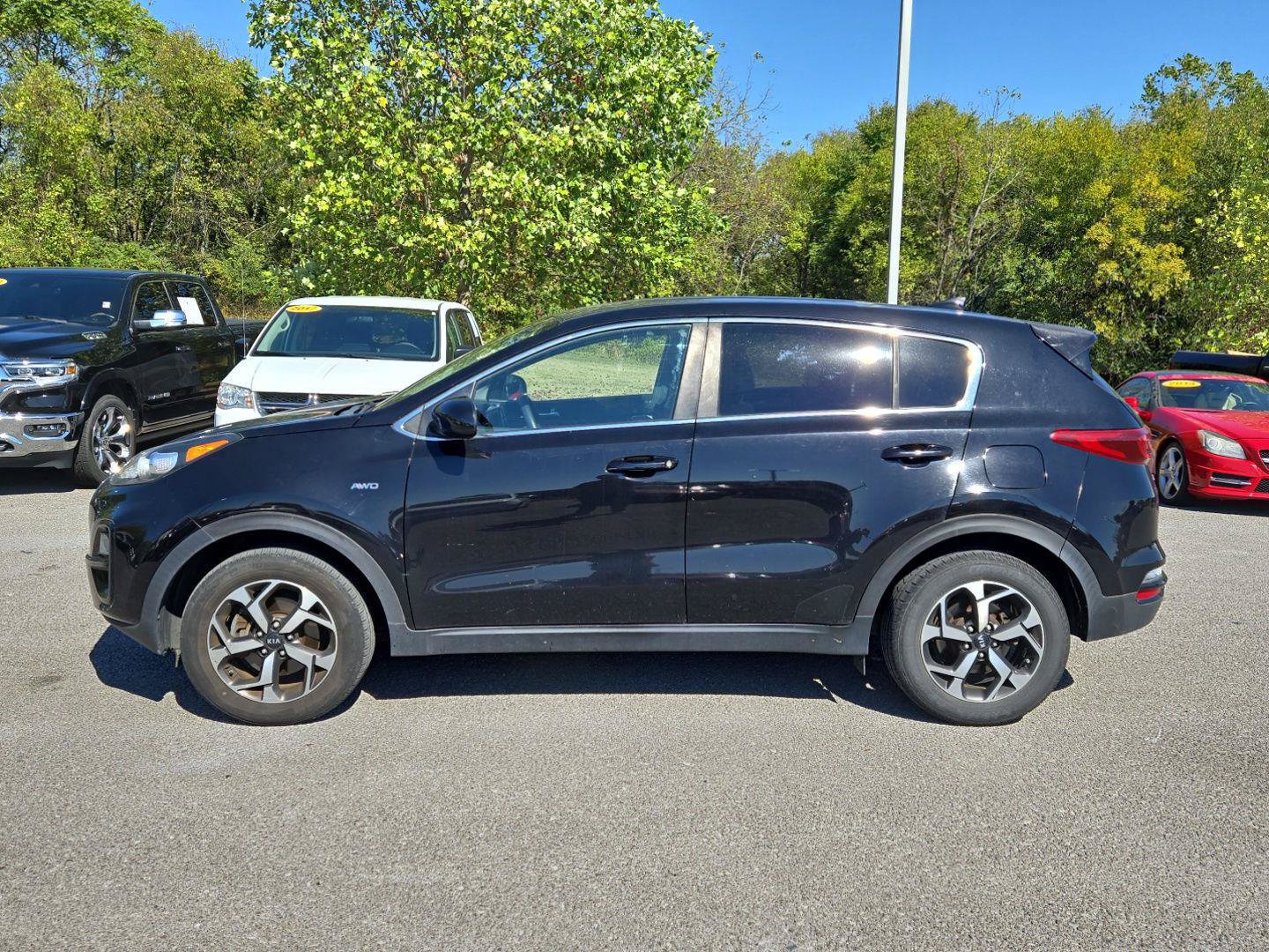 Used 2020 Kia Sportage LX AWD/4WD image 4