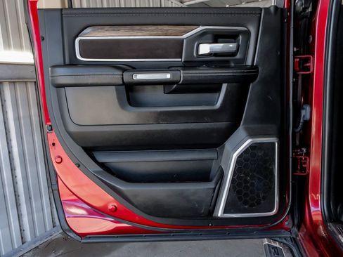 Used 2019 RAM 2500 Laramie image 47