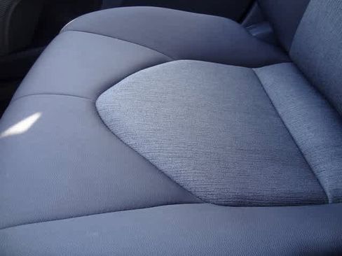 Used 2020 Toyota Camry LE w/ Convenience Package image 15