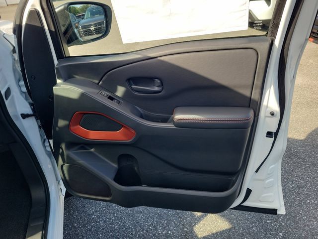 New 2026 Nissan Frontier Pro-X w/ Pro-X Convenience Package RWD image 32