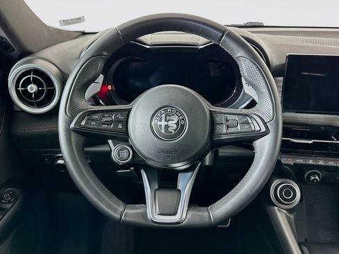 Used 2024 Alfa Romeo Tonale Veloce AWD/4WD image 18