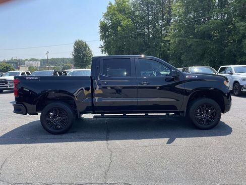 Used 2026 Chevrolet Silverado 1500 LT Trail Boss w/ Convenience Package II AWD/4WD image 9
