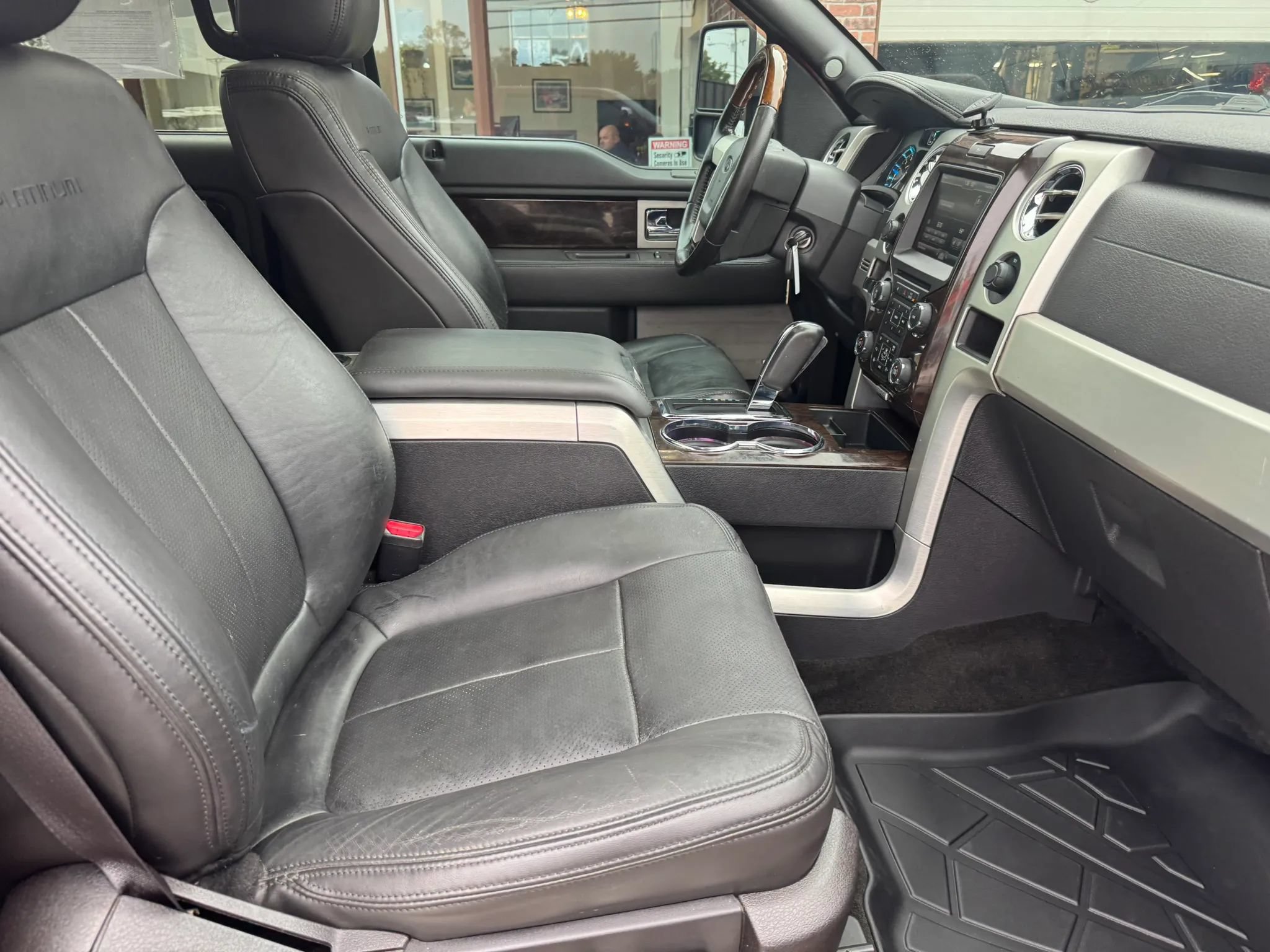 Used 2014 Ford F150 Platinum AWD/4WD image 43