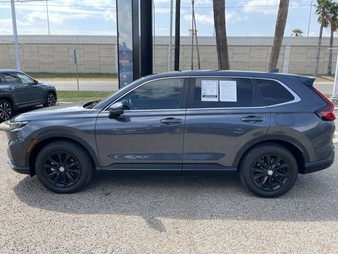 Used 2025 Honda CR-V EX-L image 4