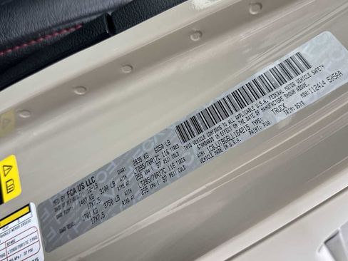 Used 2020 Jeep Gladiator Rubicon image 11