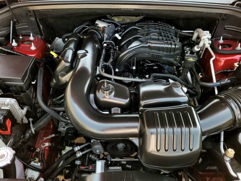 Used 2015 Jeep Grand Cherokee Limited w/ Trailer Tow Group IV image 12