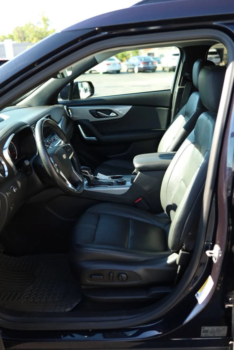 Used 2020 Chevrolet Blazer LT w/ Sound & Technology Package AWD/4WD image 19