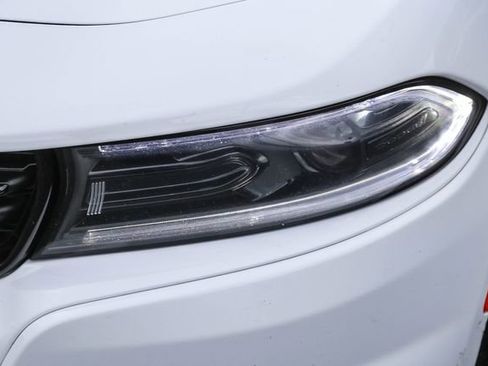Used 2022 Dodge Charger SXT w/ Leather Interior Group image 5