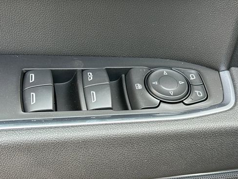 New 2025 GMC Sierra 1500 Elevation image 11