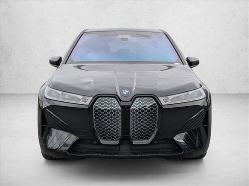 Used 2025 BMW iX M60 image 2