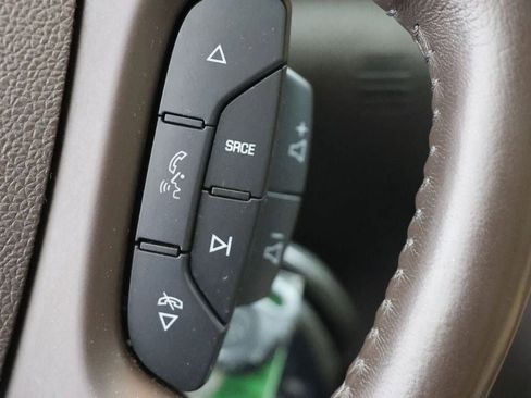 Used 2017 Buick Enclave Premium w/ Experience Buick Package image 23