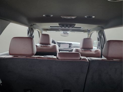 Used 2024 Dodge Durango GT image 30
