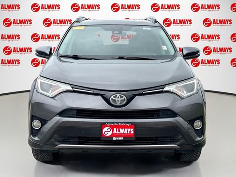 Used 2018 Toyota RAV4 XLE w/ Plus Extra Value Package FWD image 2