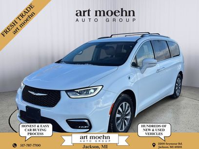 Used 2021 Chrysler Pacifica Touring-L