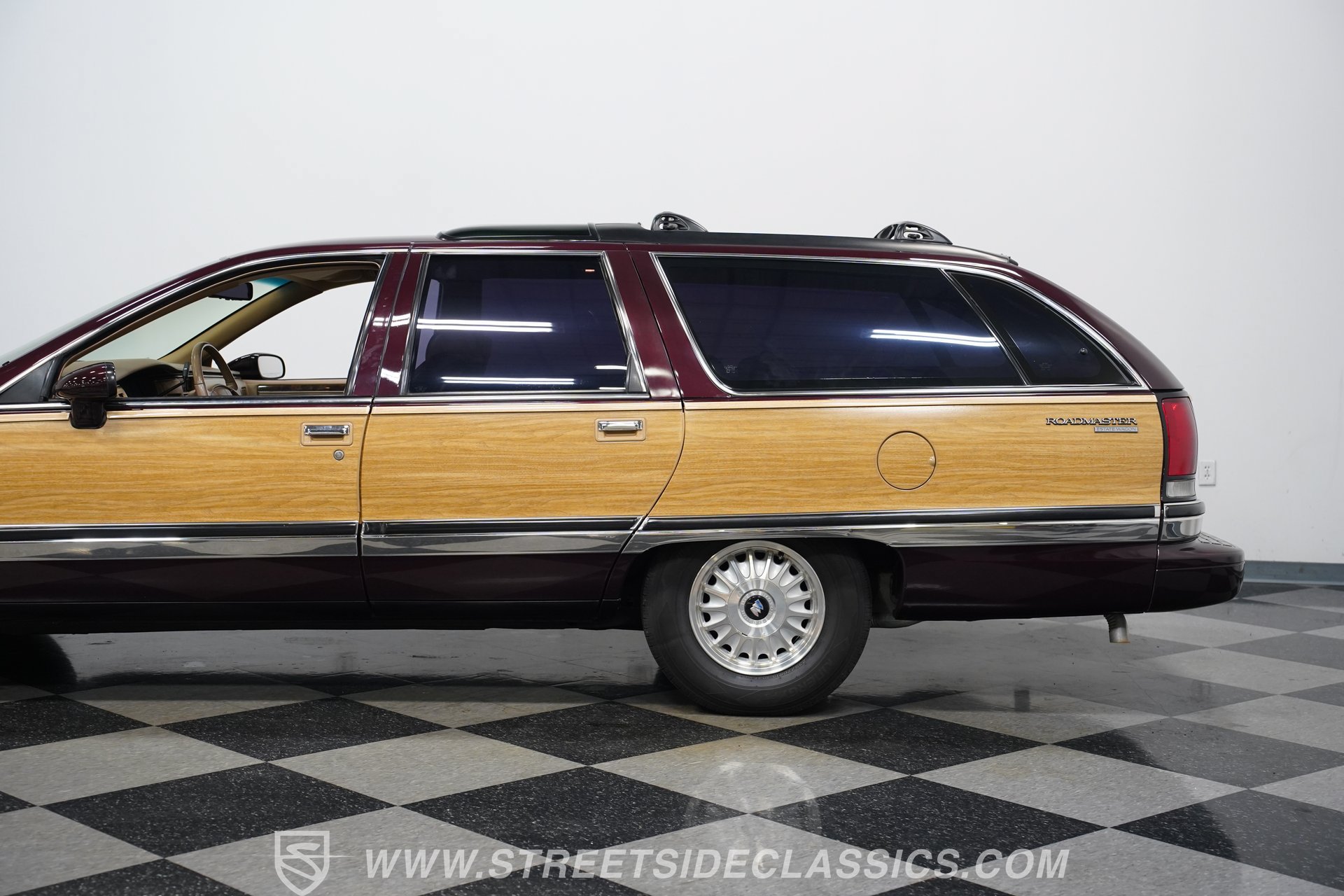 Used 1994 Buick Roadmaster Estate RWD image 23