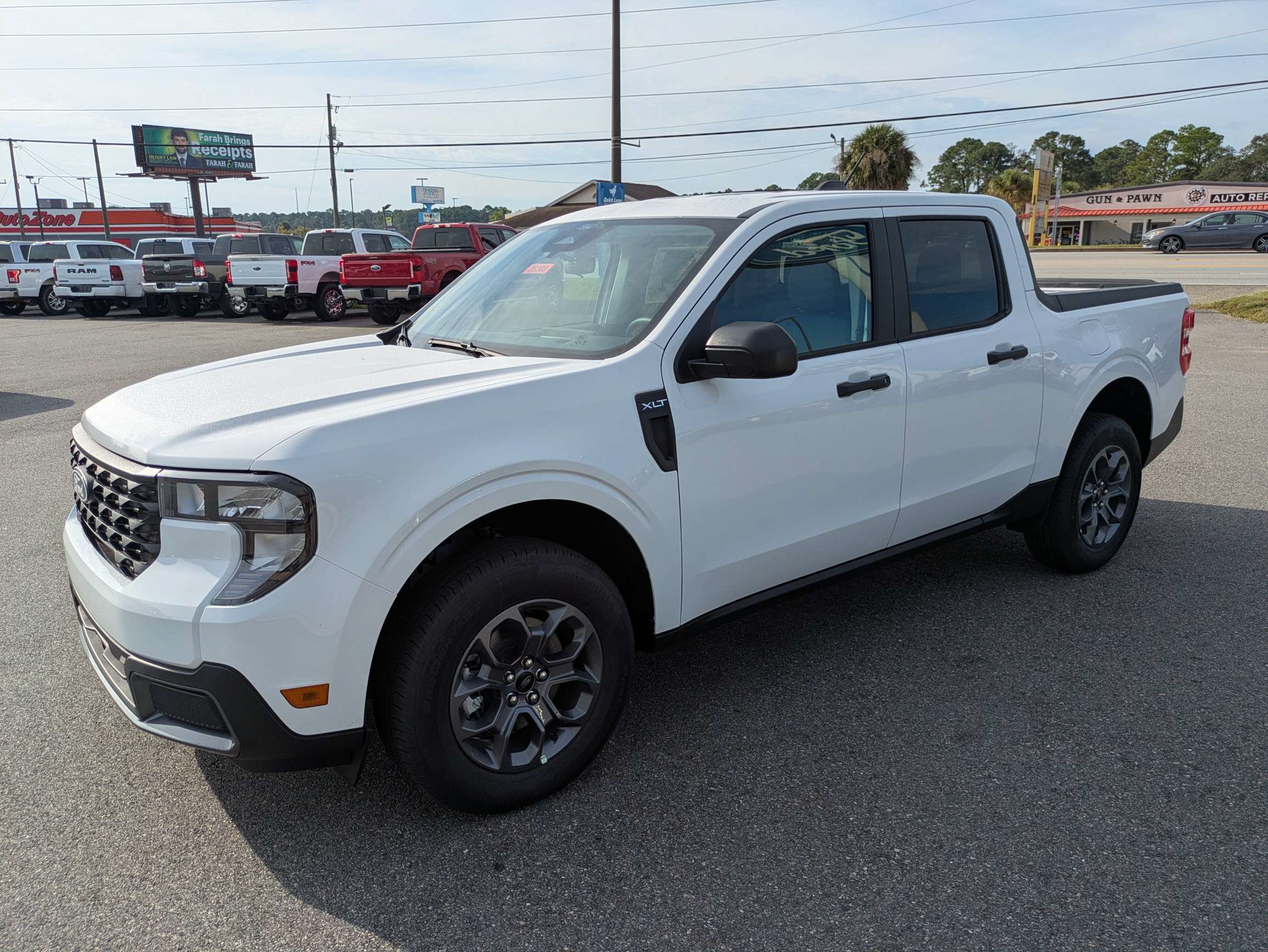 New 2026 Ford Maverick XLT FWD image 8