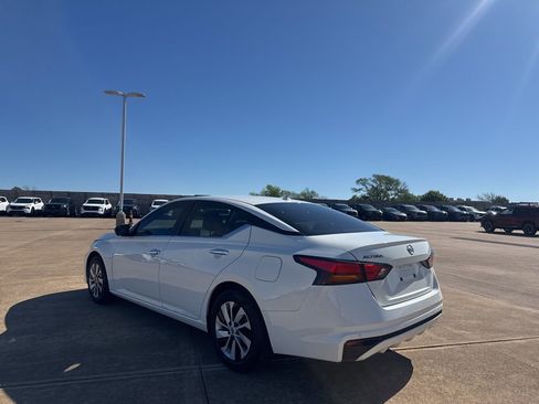 Certified 2025 Nissan Altima 2.5 S image 15