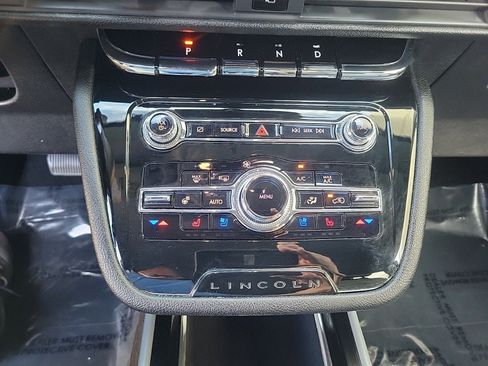 Used 2022 Lincoln Corsair FWD w/ Equipment Group 101A image 41