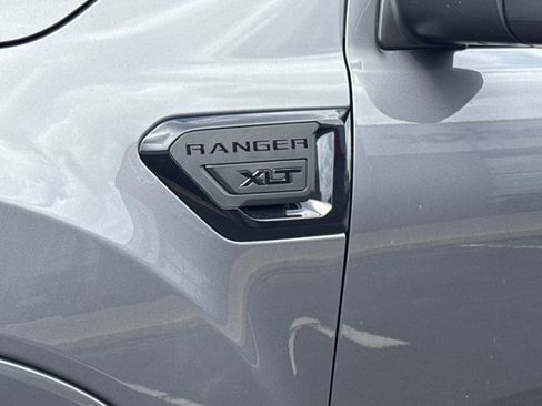 Used 2022 Ford Ranger XLT w/ Equipment Group 302A High AWD/4WD image 12