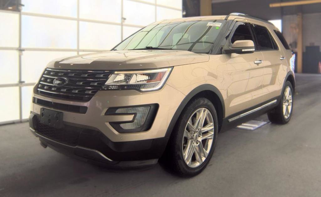 Used 2017 Ford Explorer Limited FWD image 4