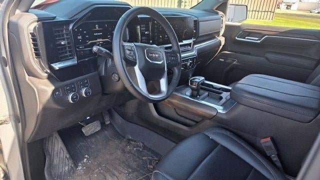 Used 2024 GMC Sierra 1500 SLT AWD/4WD image 12