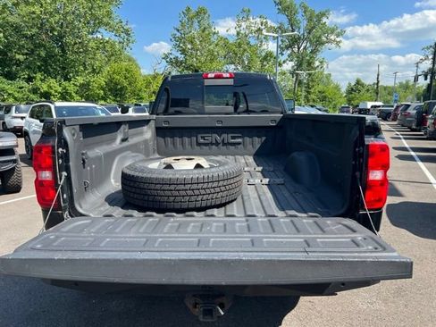 Used 2018 GMC Sierra 3500 SLT AWD/4WD image 24