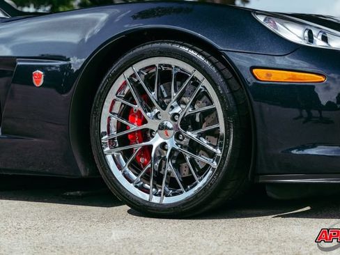 Used 2013 Chevrolet Corvette 427 w/ 1SB Preferred Equipment Group RWD image 62